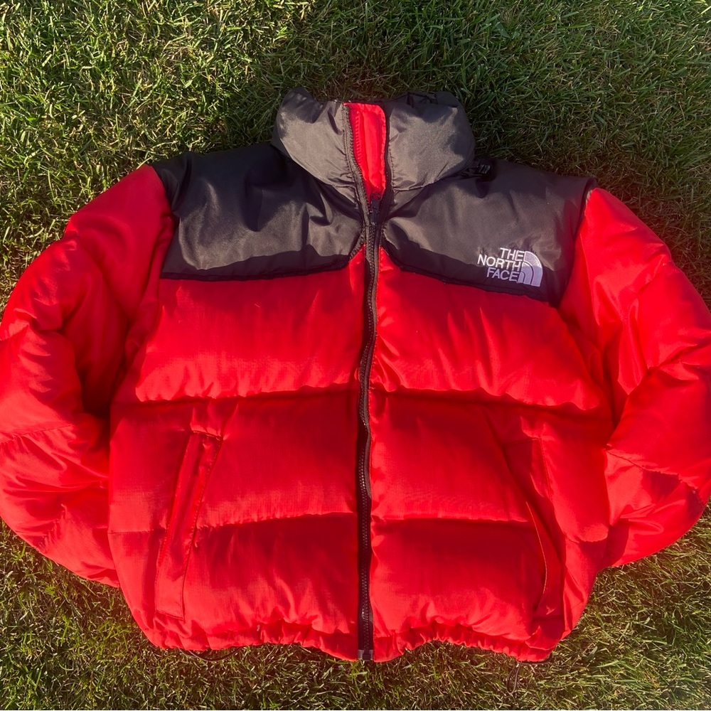 Red Northface 1996 Nuptse Puffer Jacket - Picture 2 of 3